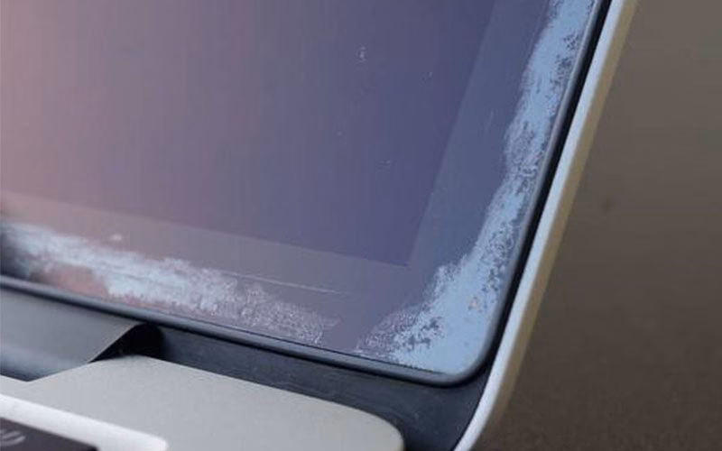 Suhu Terlalu Panas, Prosesor M5 Max Bikin Layar MacBook Pro Ini Rusak 5 Masalah Layar Di Macbook M5 Pro